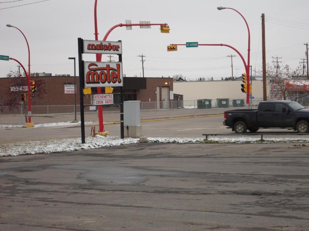 Matador Motel Drayton Valley エクステリア 写真
